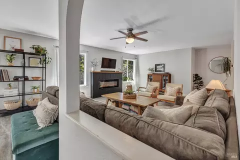 Living - 3469 Meadowbrook Dr, Napa, CA 94558 photo 6 of 8
