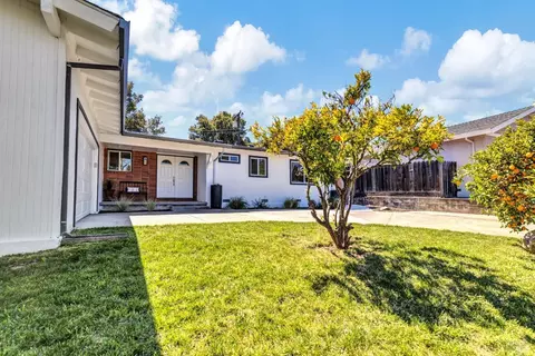 Exterior - 3469 Meadowbrook Dr, Napa, CA 94558 photo 8 of 14