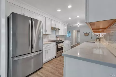 Kitchen - 3469 Meadowbrook Dr, Napa, CA 94558 photo 7 of 9
