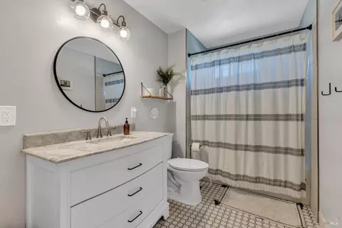 Bath - 3469 Meadowbrook Dr, Napa, CA 94558 photo 1 of 5