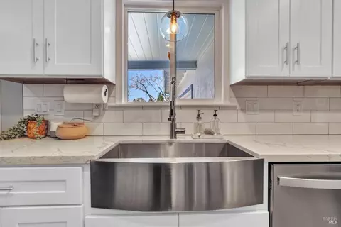 Kitchen - 3469 Meadowbrook Dr, Napa, CA 94558 photo 3 of 9