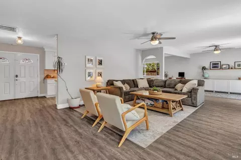 Living - 3469 Meadowbrook Dr, Napa, CA 94558 photo 1 of 8