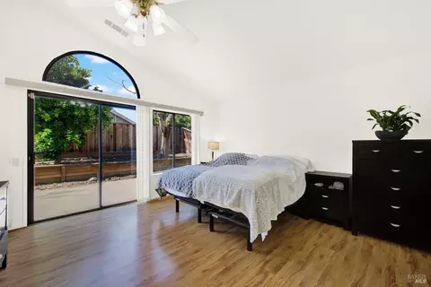 Bedroom - 2249 Marshall Rd, Vacaville, CA 95687 photo 8 of 12