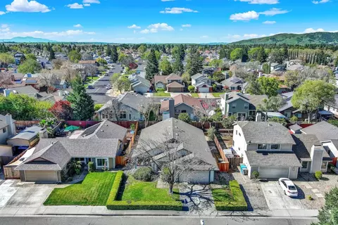 View/Area - 2249 Marshall Rd, Vacaville, CA 95687 photo 2 of 12
