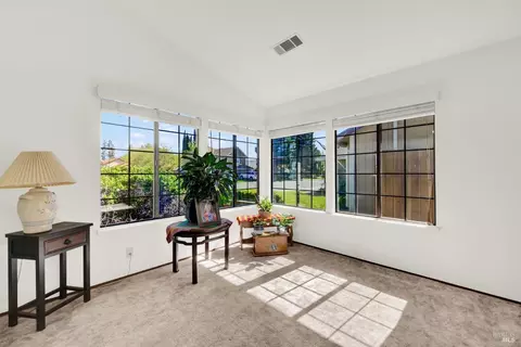 Living - 2249 Marshall Rd, Vacaville, CA 95687 photo 2 of 7