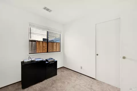 Bedroom - 2249 Marshall Rd, Vacaville, CA 95687 photo 4 of 12