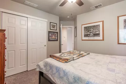 Bedroom - 1620 Fanning Ct, Dixon, CA 95620 photo 11 of 11