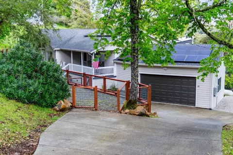 40 Ridgecrest Dr, Napa, CA 94558
