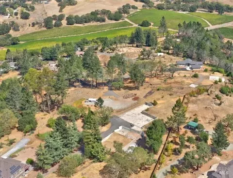 3545 Oak Haven Ct, Santa Rosa, CA 95404
