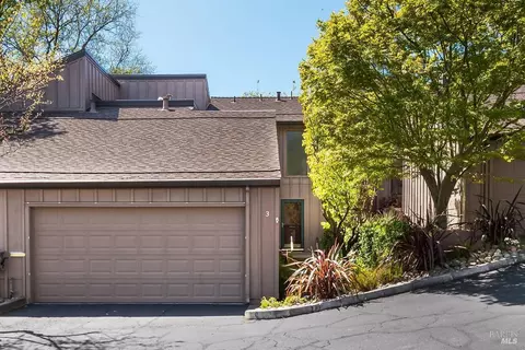 3 Josefa Ct, Novato, CA 94949