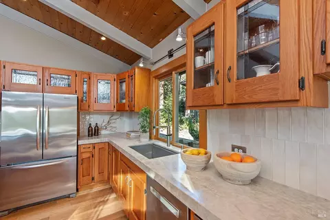 Kitchen - 17010 Jennifer Dr, Occidental, CA 95465 photo 3 of 6