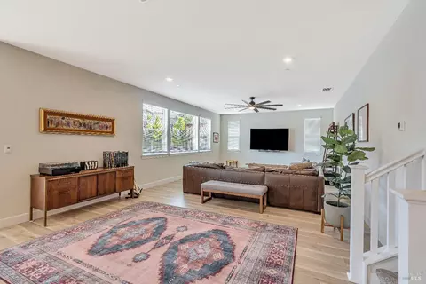 Living - 8732 Fehler Ln, Cotati, CA 94931 photo 3 of 7