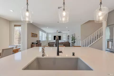 Kitchen - 8732 Fehler Ln, Cotati, CA 94931 photo 7 of 8