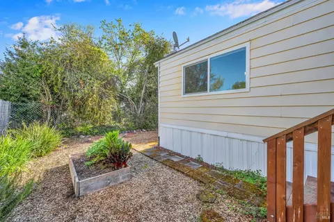 710 Sequoia St, Windsor, CA 95492 photo 4