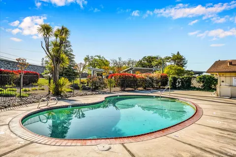 710 Sequoia St, Windsor, CA 95492 photo 19