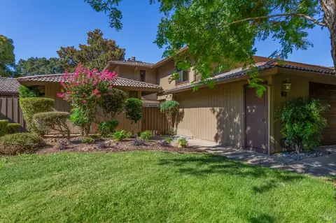 7 Elkhorn Pl, Fairfield, CA 94534