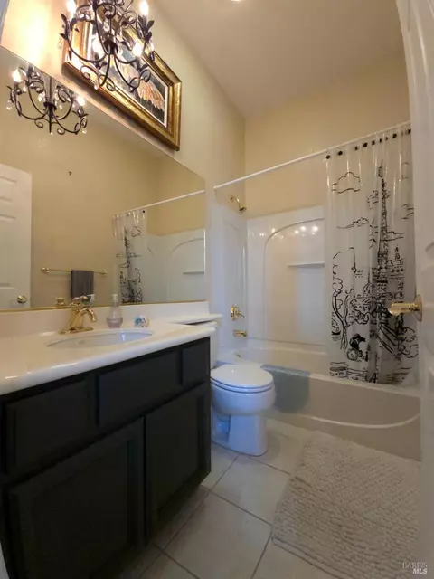 Bath - 7311 Hapsburg Crown Ct, Vallejo, CA 94591 photo 1 of 4