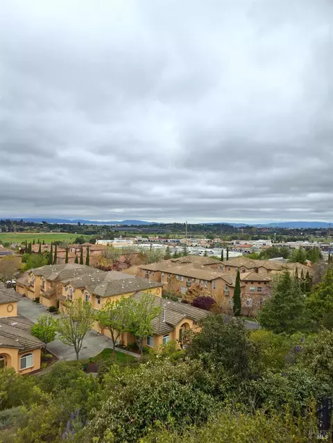 View/Area - 7311 Hapsburg Crown Ct, Vallejo, CA 94591 photo 2 of 2
