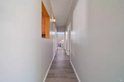 Entry Way - 129 Ridgewood Ct, Vallejo, CA 94591 photo 1 of 1