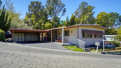 1 Sandy Ct, Vallejo, CA 94590 photo 2