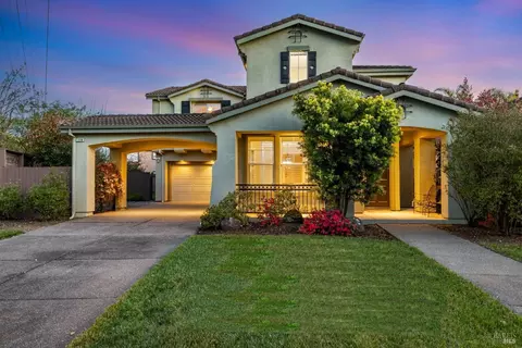 1100 Mitchell Ln, Windsor, CA 95492