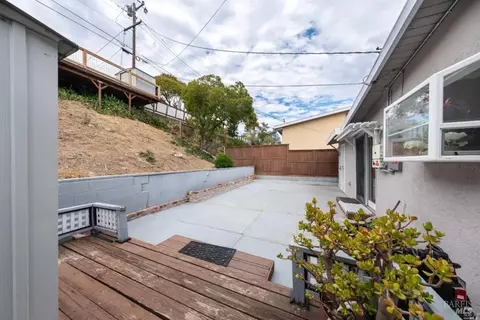 Exterior - 118 Monte Verde Way, Vallejo, CA 94589 photo 3 of 7