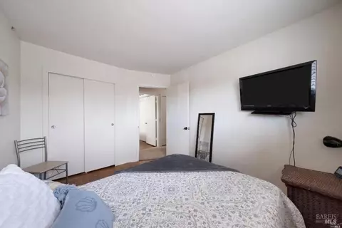 Bedroom - 118 Monte Verde Way, Vallejo, CA 94589 photo 6 of 8