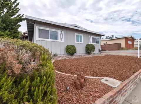 Exterior - 118 Monte Verde Way, Vallejo, CA 94589 photo 2 of 7