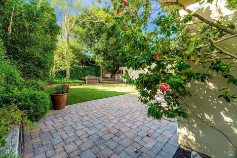 8 Sidney St, Mill Valley, CA 94941 photo 4