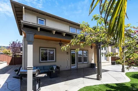 Exterior - 520 Townsend Dr, Benicia, CA 94510 photo 8 of 11
