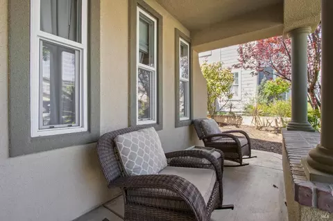 Exterior - 520 Townsend Dr, Benicia, CA 94510 photo 5 of 11