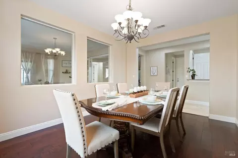 Dining - 520 Townsend Dr, Benicia, CA 94510 photo 3 of 4