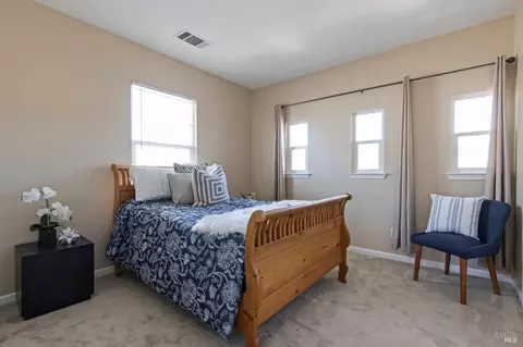 Bedroom - 520 Townsend Dr, Benicia, CA 94510 photo 8 of 9
