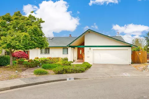 10 Valley Oaks Pl, Santa Rosa, CA 95409