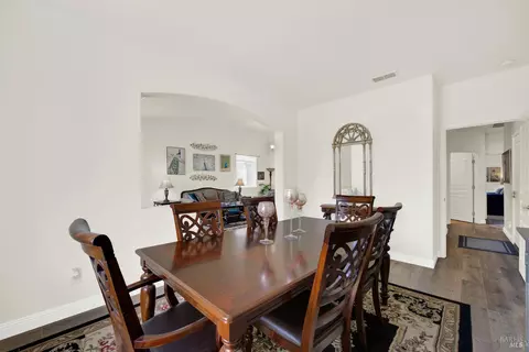 Dining - 136 Currant Ln, Vacaville, CA 95687 photo 1 of 6