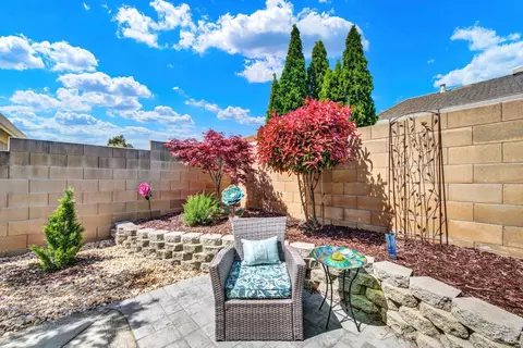 Exterior - 136 Currant Ln, Vacaville, CA 95687 photo 15 of 33