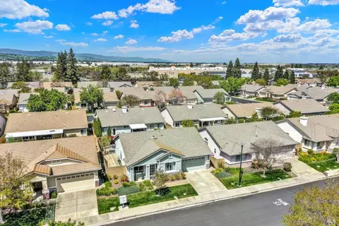 View/Area - 136 Currant Ln, Vacaville, CA 95687 photo 10 of 10
