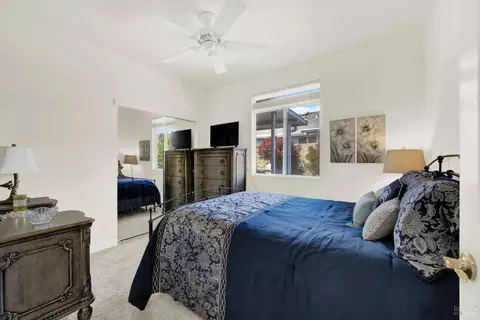 Bedroom - 136 Currant Ln, Vacaville, CA 95687 photo 6 of 8