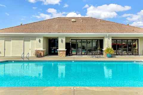 Exterior - 136 Currant Ln, Vacaville, CA 95687 photo 25 of 33