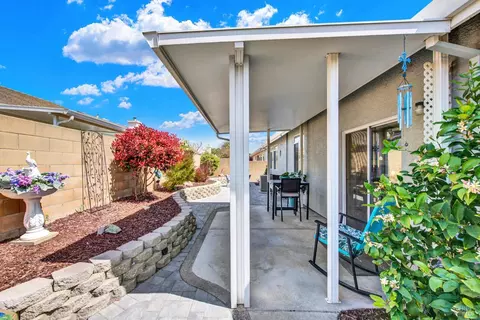 Exterior - 136 Currant Ln, Vacaville, CA 95687 photo 7 of 33