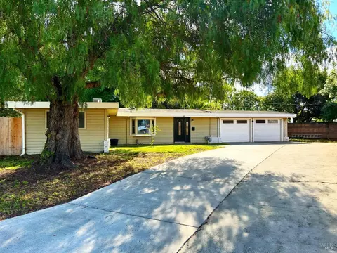 1401 Michigan St, Fairfield, CA 94533