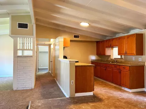 1401 Michigan St, Fairfield, CA 94533 photo 6