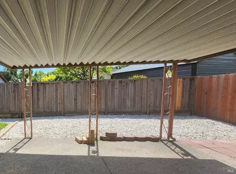 Exterior - 1777 Enterprise Dr, Fairfield, CA 94533 photo 3 of 8