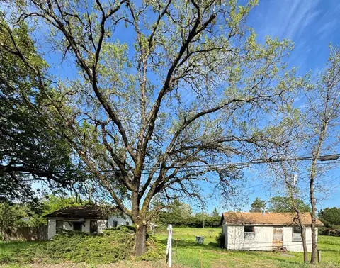 1480 Willowside Rd, Santa Rosa, CA 95401