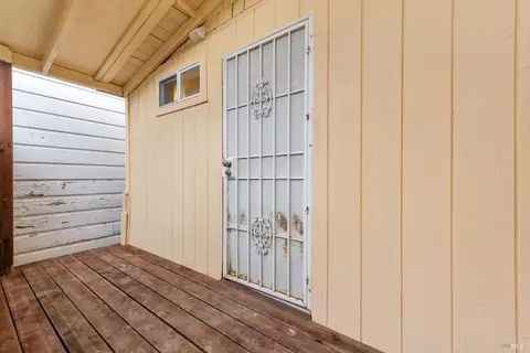 Exterior - 720 Kentucky St, Vallejo, CA 94590 photo 14 of 15
