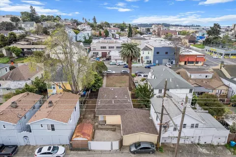 View/Area - 720 Kentucky St, Vallejo, CA 94590 photo 4 of 6