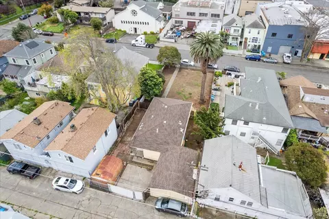 View/Area - 720 Kentucky St, Vallejo, CA 94590 photo 6 of 6