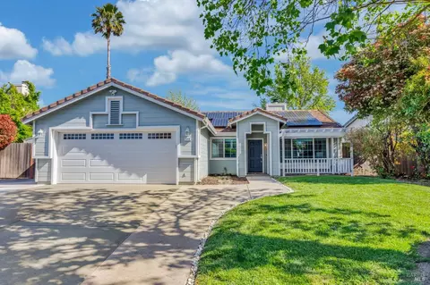 1580 Reed Dr, Dixon, CA 95620