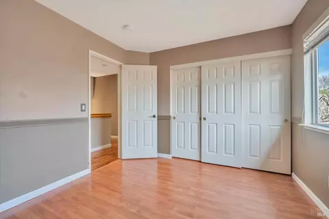 Bedroom - 8488 Shadetree Dr, Windsor, CA 95492 photo 2 of 3