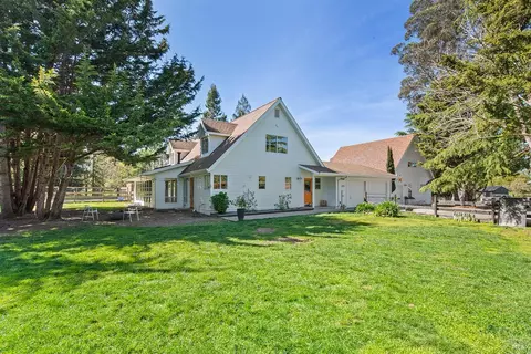 3046 Stone Station Rd, Sebastopol, CA 95472